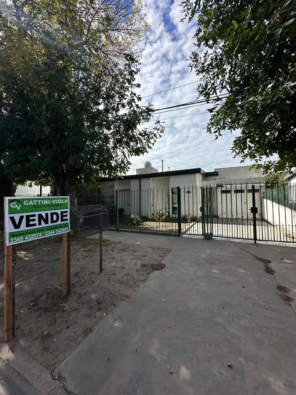 Vivienda 6 ambientes en Barrio Arquitectura